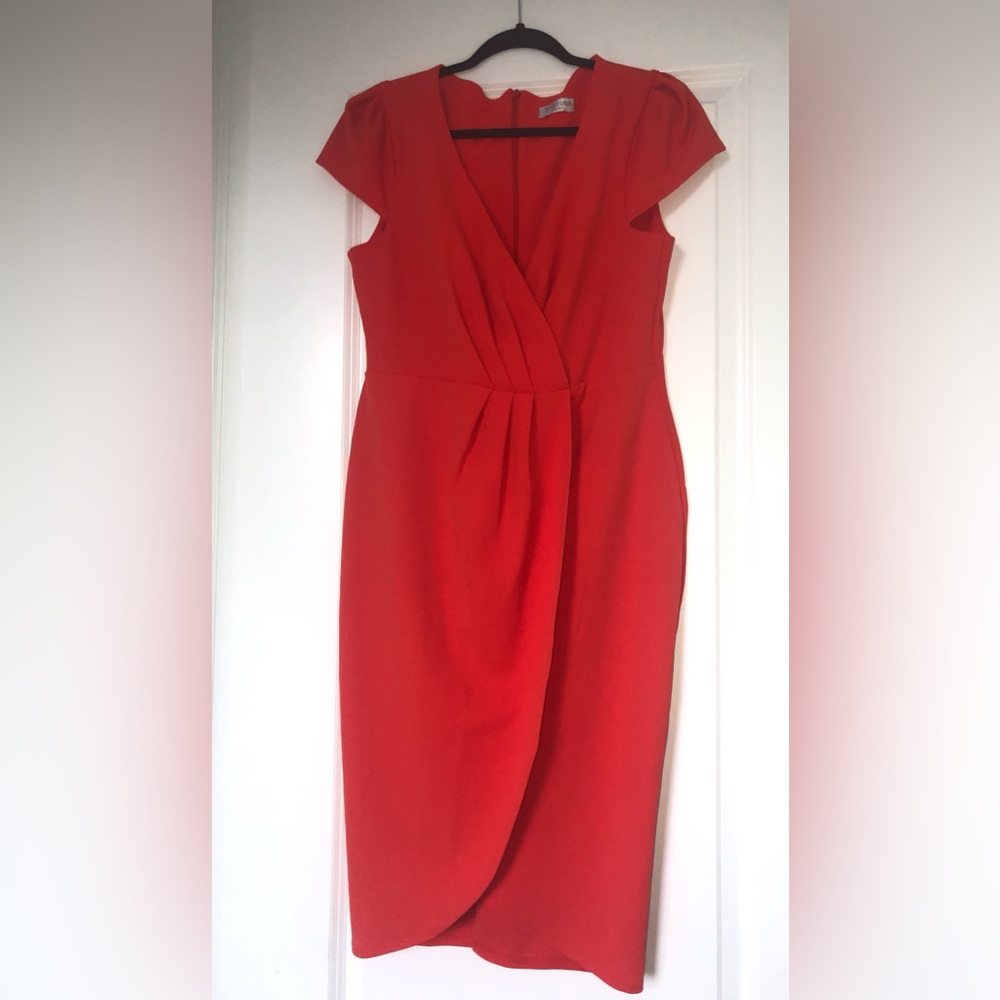 City Goddess Capped Sleeve Orange Dress (NEW) - SIZE: M-L